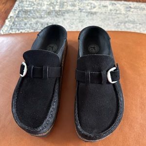Birkenstock Buckley Clog (Women’s)